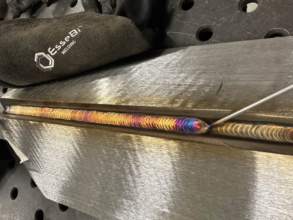 la foto di una saldatura eseguita dalla essebi welding
